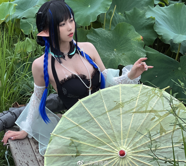 微博(亦南南南)COSER《荷塘月色》美图系列写真 - 好享台